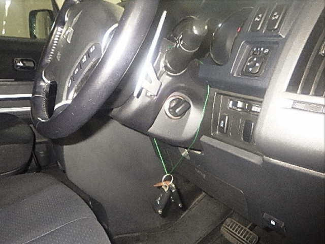 MITSUBISHI DELICA D5 2010