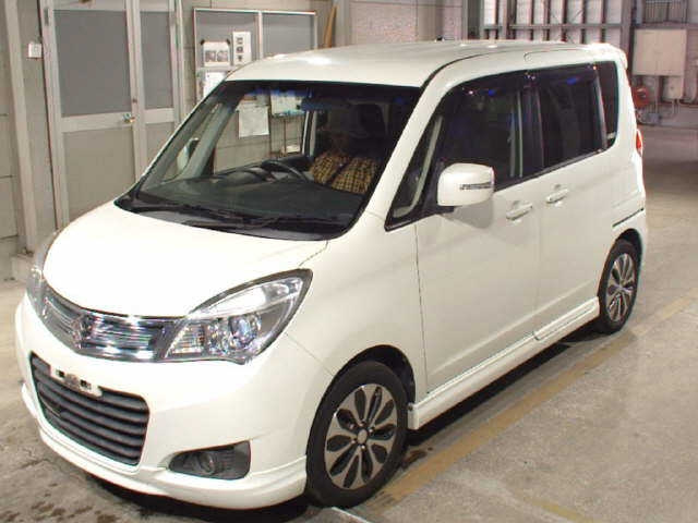 SUZUKI SOLIO 2015