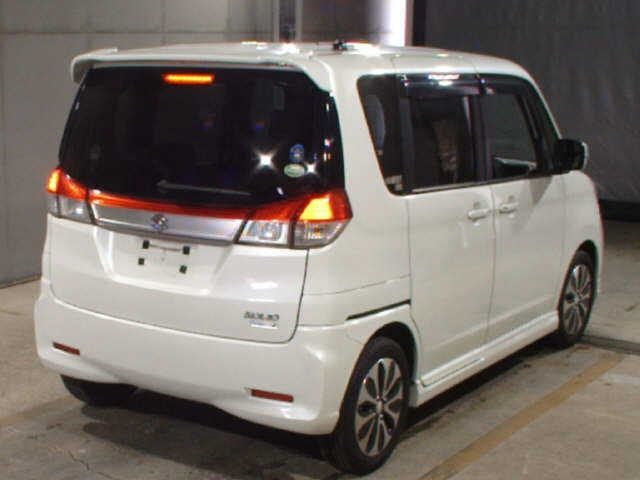 SUZUKI SOLIO 2015