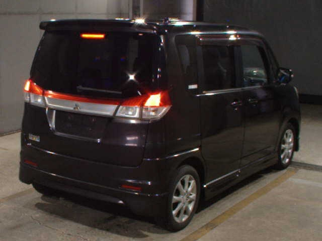 MITSUBISHI DELICA D2 2013