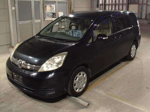 TOYOTA ISIS 2013