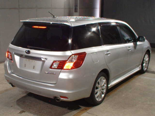SUBARU EXIGA 2010