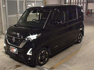 NISSAN ROOX 2020