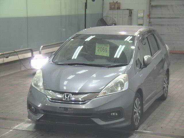 HONDA FIT SHUTTLE 2014