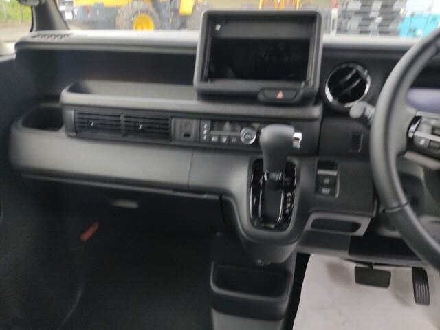 HONDA N BOX 2025