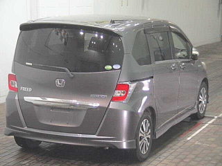HONDA FREED 2015