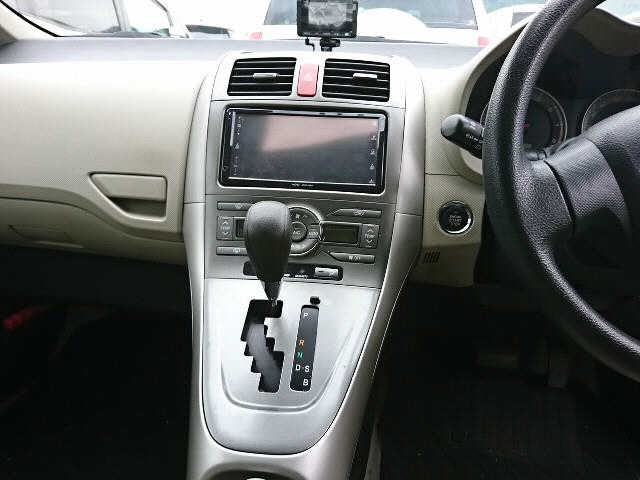 TOYOTA AURIS 2009