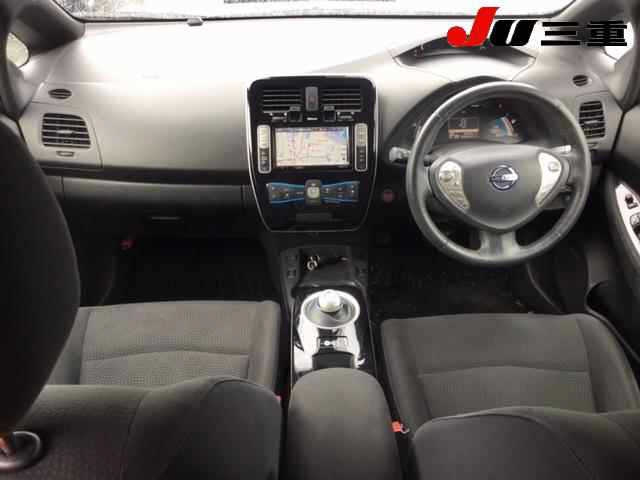NISSAN LEAF 2017