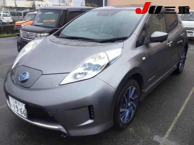 NISSAN LEAF 2017