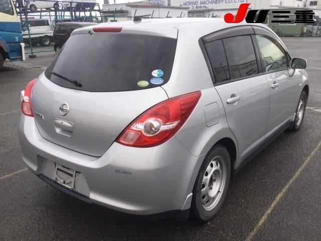 NISSAN TIIDA 2008