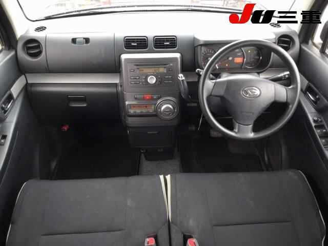 DAIHATSU MOVE CONTE 2013