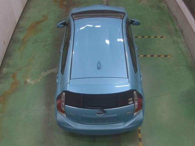 TOYOTA AQUA 2017