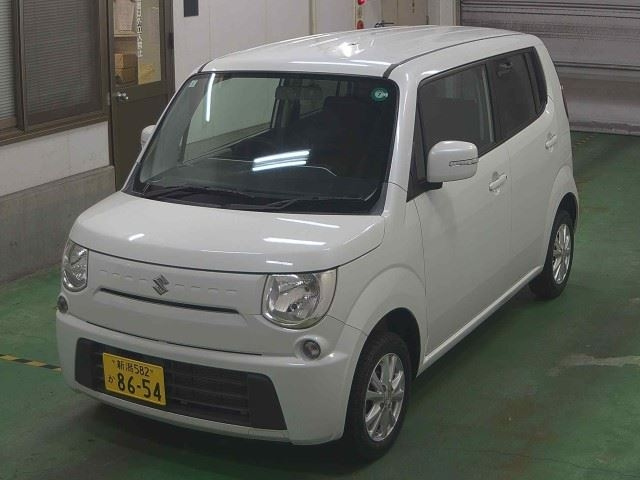 SUZUKI MRWAGON 2011