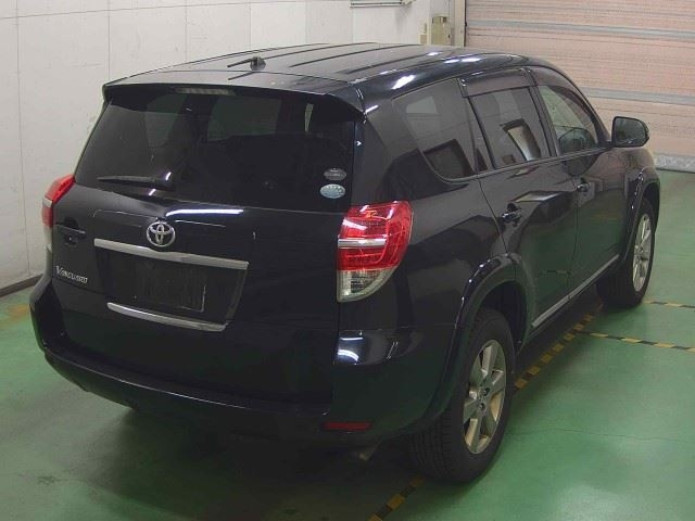 TOYOTA VANGUARD 2010
