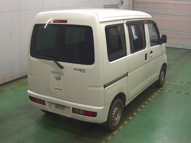 DAIHATSU HIJET VAN 2017