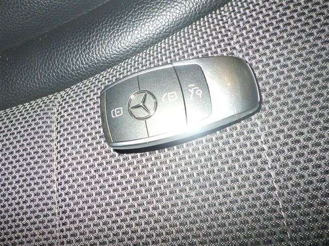 MERCEDES BENZ C CLASS 2019