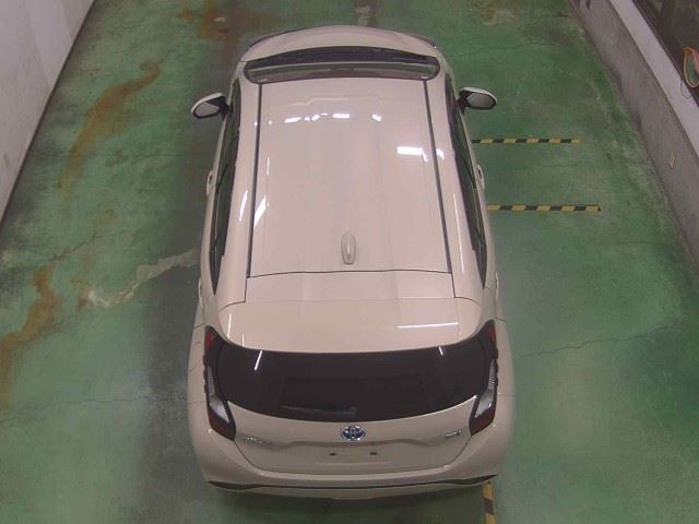 TOYOTA AQUA 2023