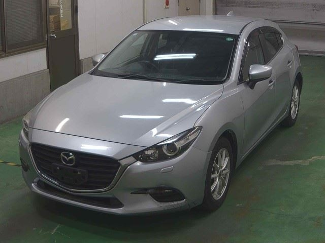 MAZDA AXELA 2017
