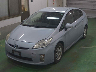 TOYOTA PRIUS 2011