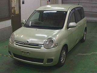 TOYOTA SIENTA 2011