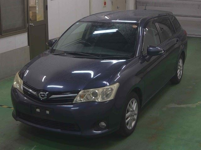 TOYOTA COROLLA FIELDER 2013