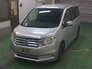 HONDA STEP WAGON 2012