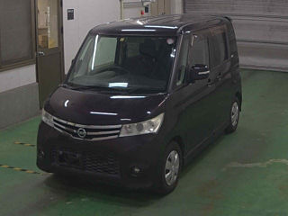NISSAN ROOX 2012