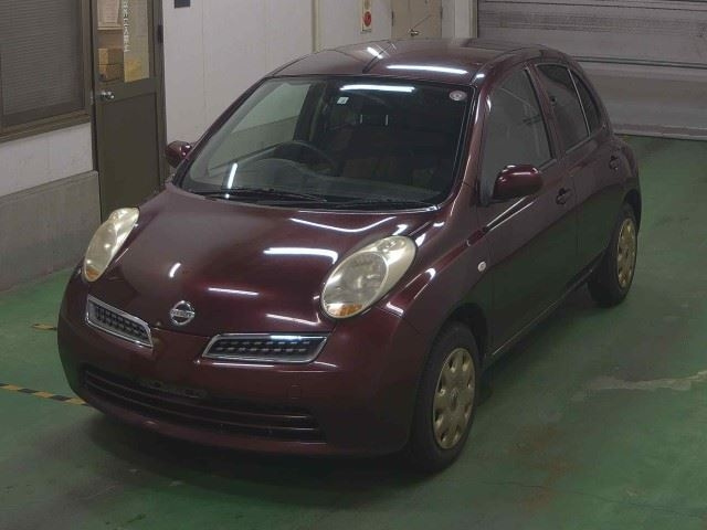 NISSAN MARCH 2010