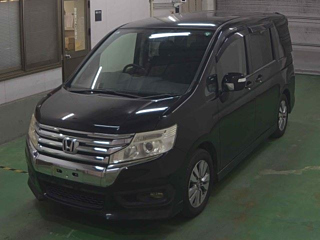 HONDA STEP WAGON 2013