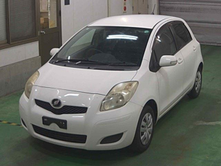 TOYOTA VITZ 2009