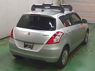 SUZUKI SWIFT 2013