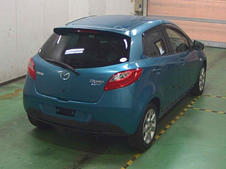MAZDA DEMIO 2012