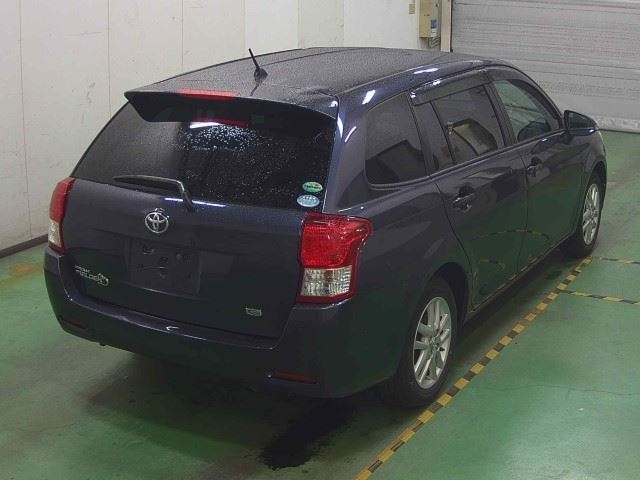 TOYOTA COROLLA FIELDER 2013