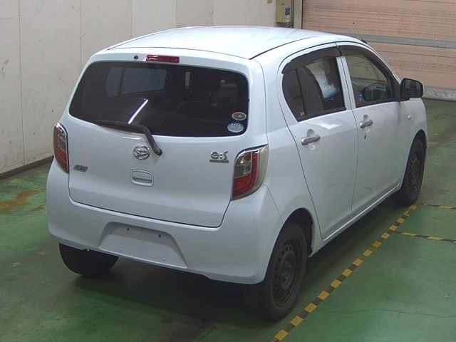 DAIHATSU MIRA E S 2012
