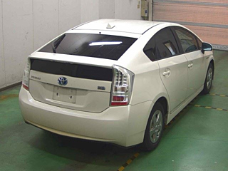 TOYOTA PRIUS 2011