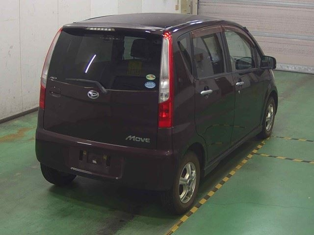 DAIHATSU MOVE 2010