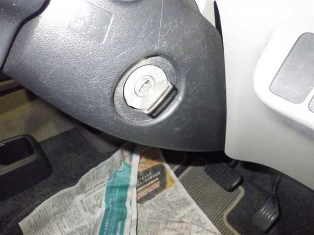 DAIHATSU MIRA E S 2012