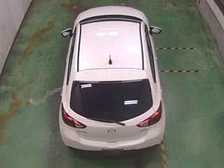 MAZDA DEMIO 2015