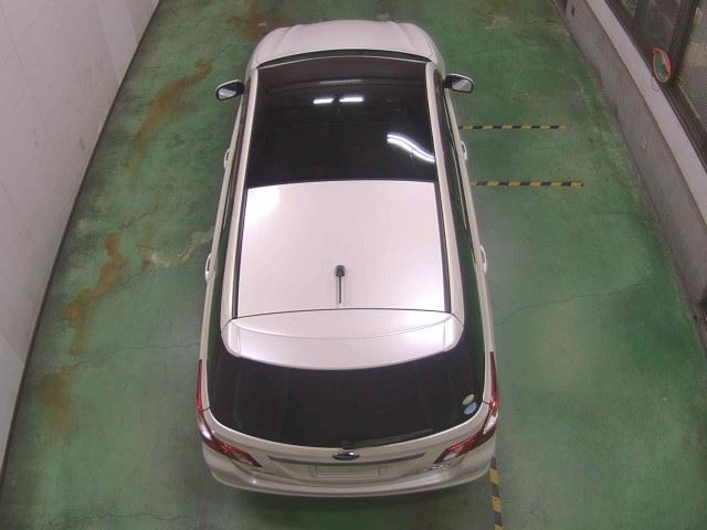 SUBARU EXIGA 2010
