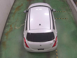 SUZUKI SWIFT 2012