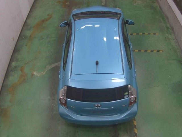 TOYOTA AQUA 2012