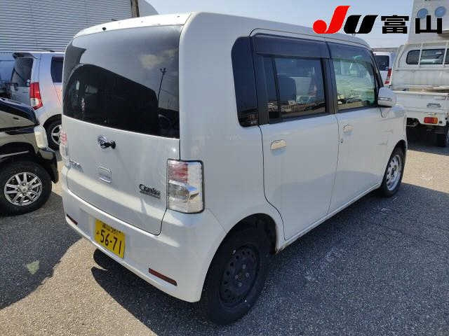 DAIHATSU MOVE CONTE 2010