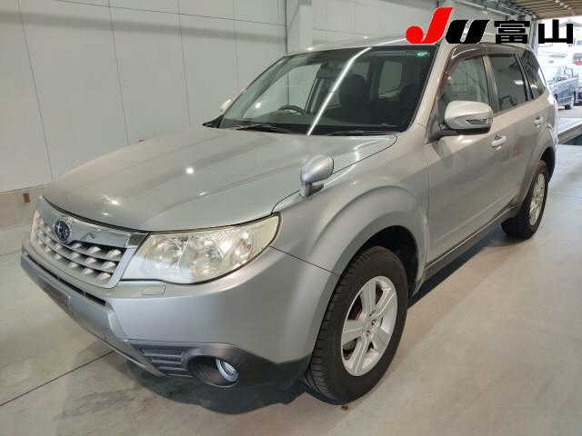 SUBARU FORESTER 2011