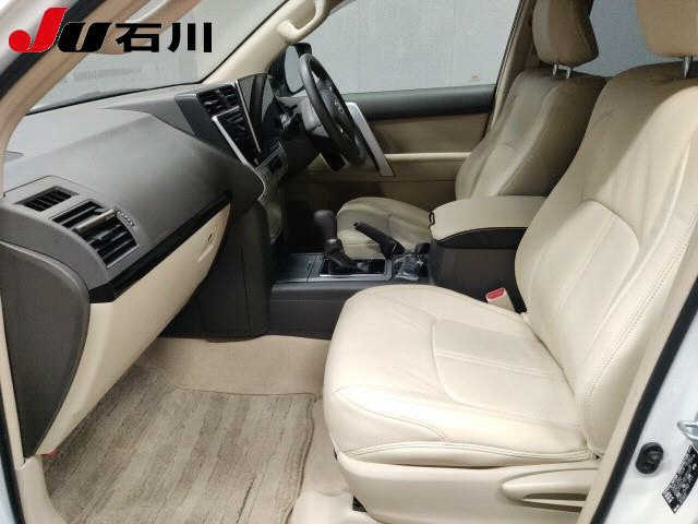 TOYOTA LAND CRUISER PRADO 2022