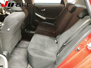 TOYOTA PRIUS 2012