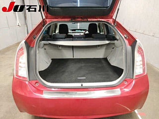 TOYOTA PRIUS 2012