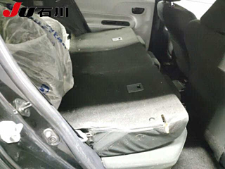 TOYOTA AQUA 2012