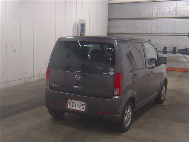 NISSAN OTTI 2008