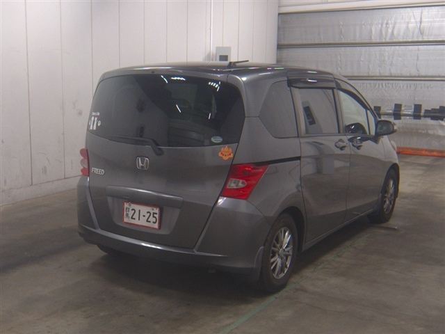 HONDA FREED 2008