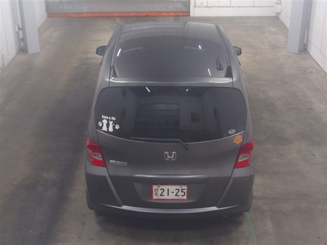 HONDA FREED 2008